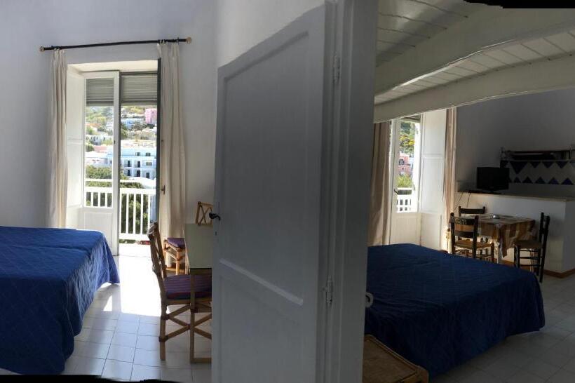 Семейный Номер Вид на Море, Visitponza   Palazzetto Azzurro