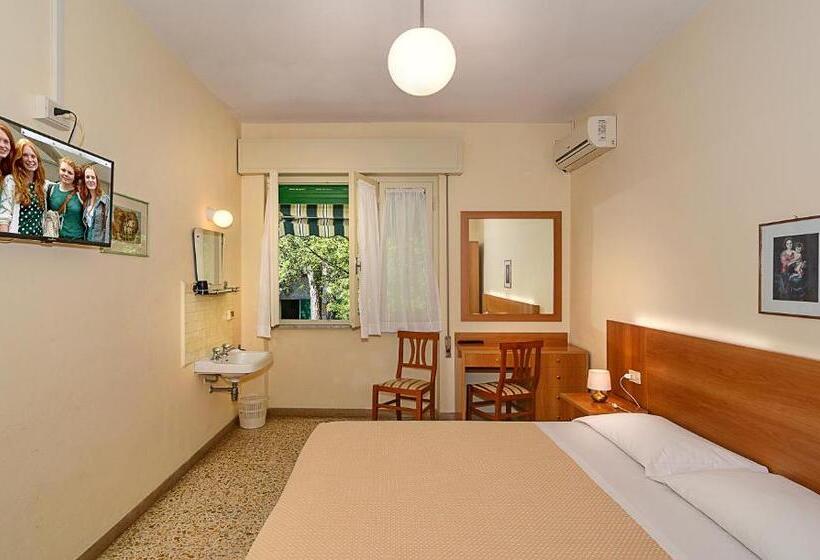 패밀리 룸, Albergo Grande Italia