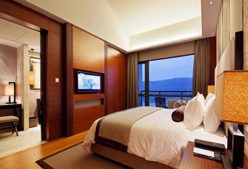 Люкс Повышенной Комфортности, Jinling Resort Tianquan Lake
