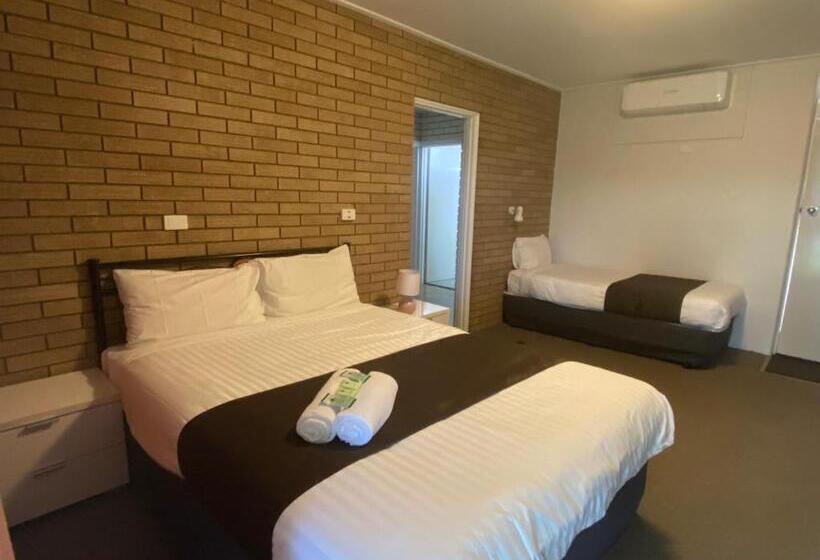 اتاق خانوادگی با چشم‌انداز باغ, Warrina Motor Inn Wodonga Cbd