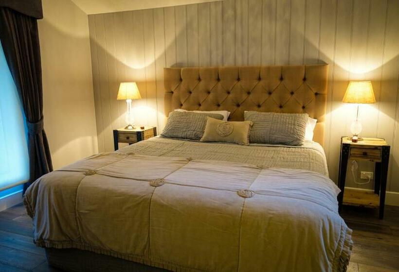 Дом 2 Спальни, Pomegranate Guest House