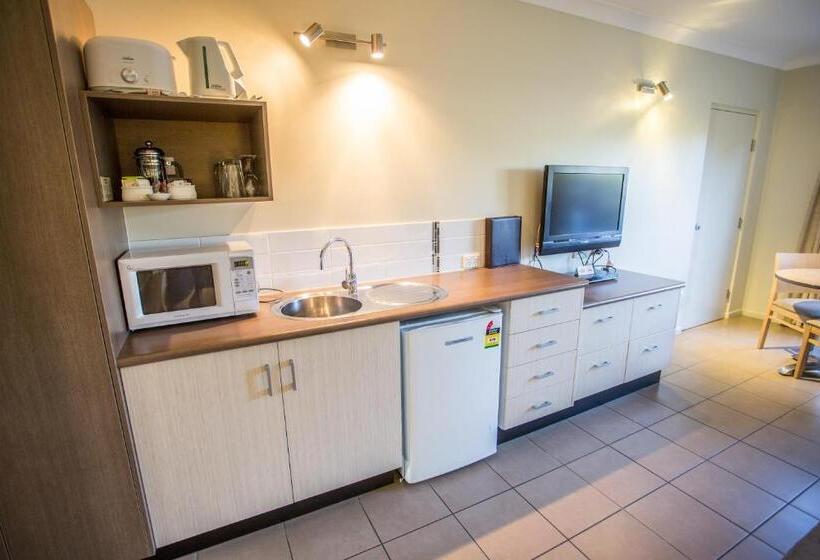 스탠다드 룸, Spinifex Motel And Serviced Apartments