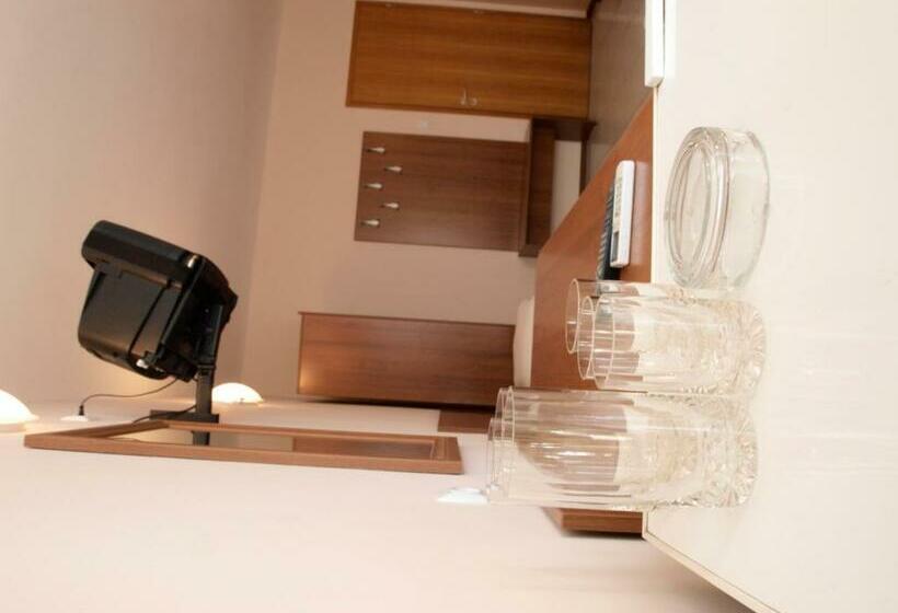 اتاق استاندارد, Guestrooms Maria Antoaneta