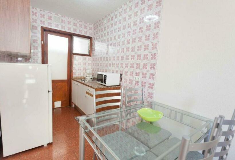 Apartamento 1 Dormitório, Apartamentos Las Góndolas