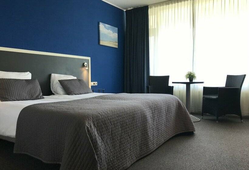 舒适三人间, Fletcher Strandhotel Renesse