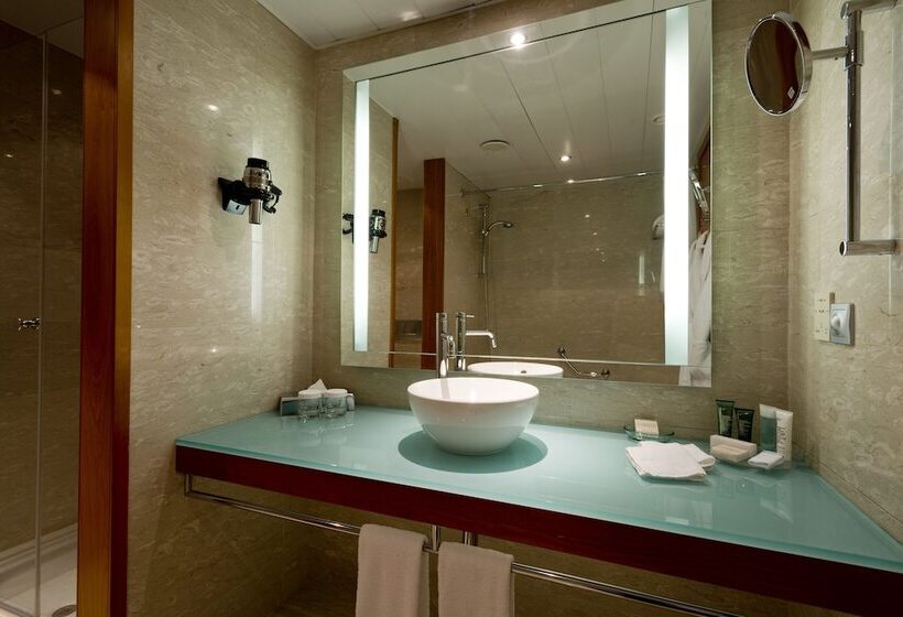 Номер Стандарт, Hilton Diagonal Mar Barcelona