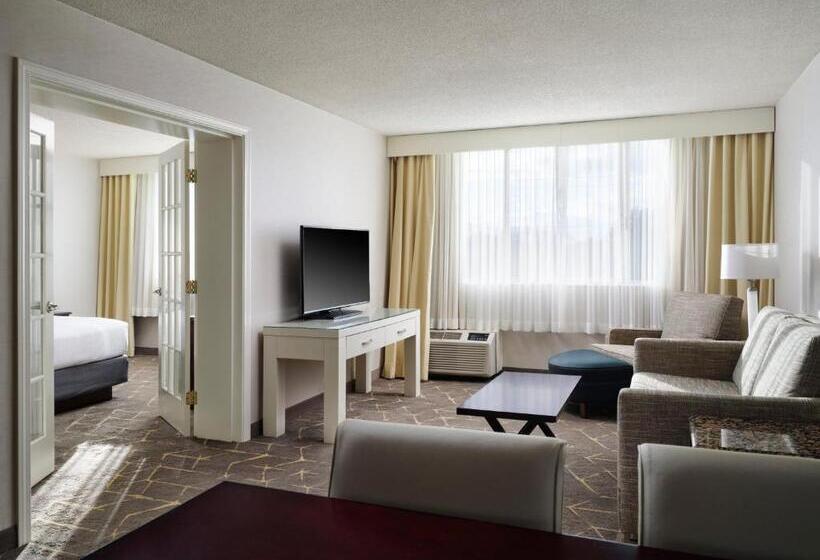 스탠다드 룸 주방구비, Holiday Inn Hotel & Suites Boston   Peabody By Ihg