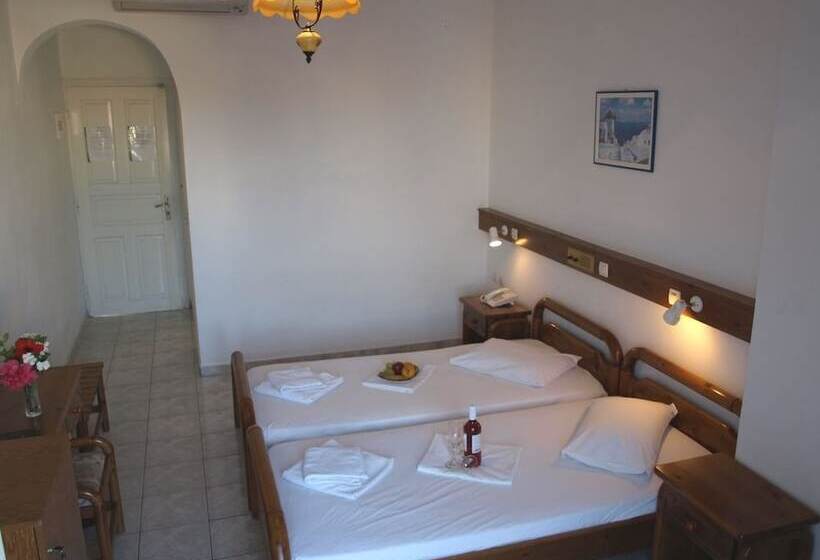 Chambre Standard, Levante Beach