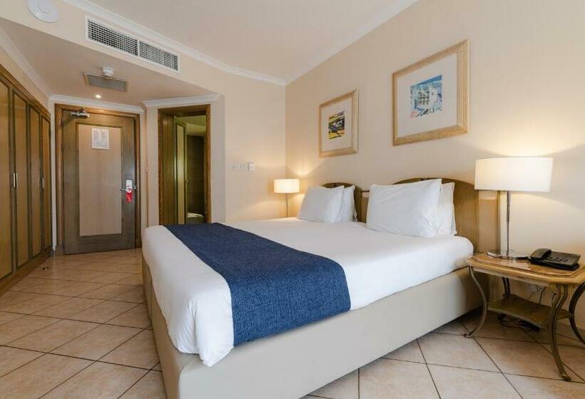 اتاق استاندارد با چشم‌انداز باغ, Maritim Antonine Hotel & Spa