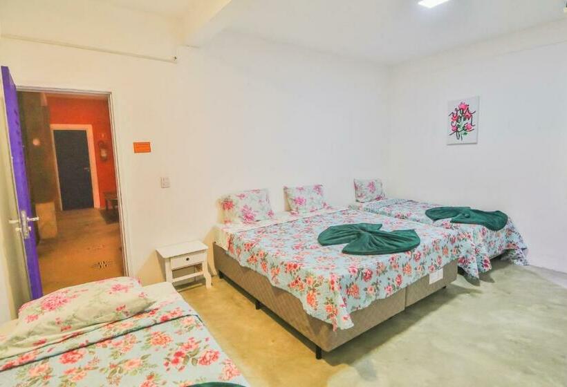 Четырехместный Номер Стандарт, La Gloria House
