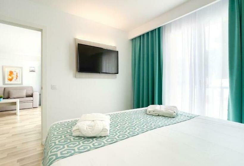 2 Bedroom Suite, Comitas Floramar