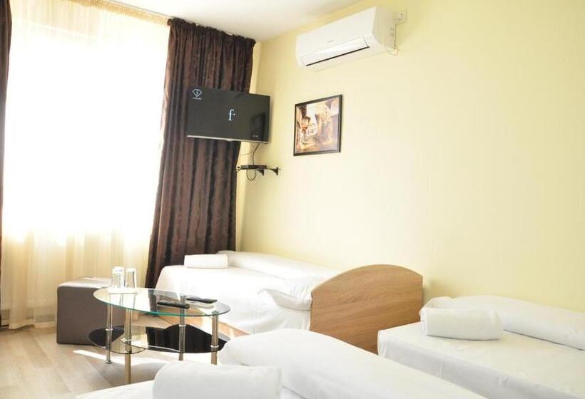 Трехместный Номер Комфорт, Guest Rooms Simona