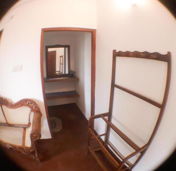 带阳台的豪华间, Villa 468   Hikkaduwa