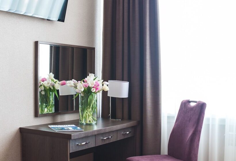 اتاق پرمیوم, Premier Hotel Rus