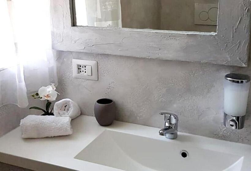 스탠다드 룸 킹사이즈 침대, Illuvia Affitto Camere