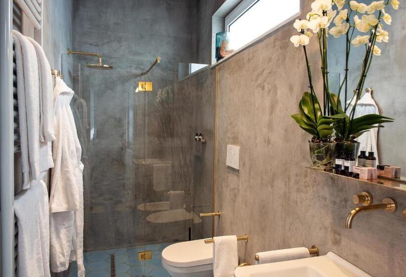 Трехместный Номер Deluxe, Magnolia Boutique Rooms