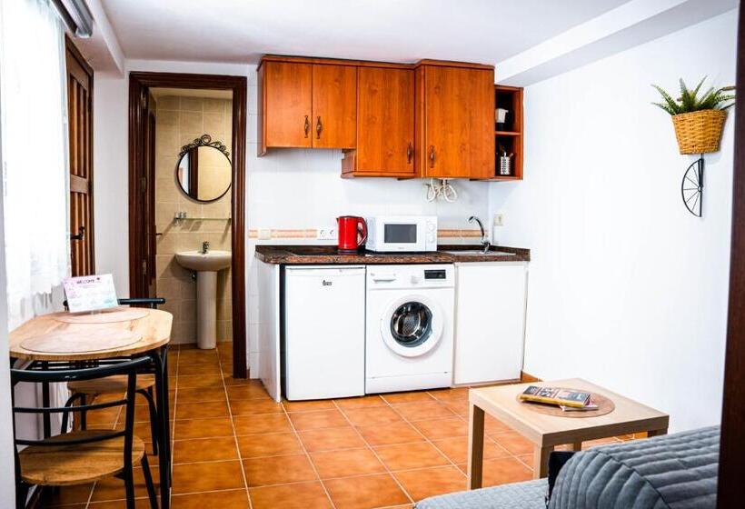 Апартаменты 1 Спальня, Marbella Village