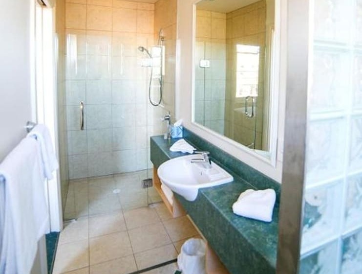 Люкс Классика, Brydone Hotel Oamaru