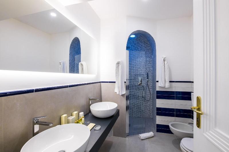 بانگلوی استاندارد, Casuarina Resort And Spa