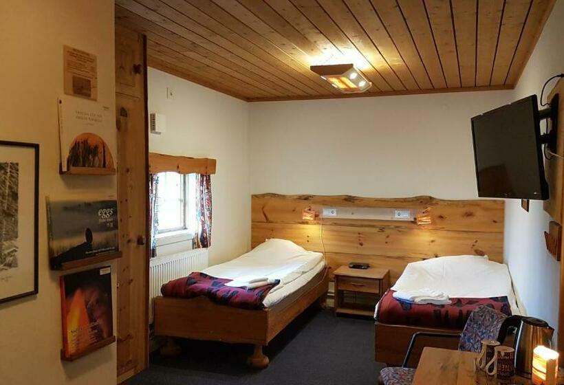 Номер Стандарт, Stf Hotel & Hostel Persåsen