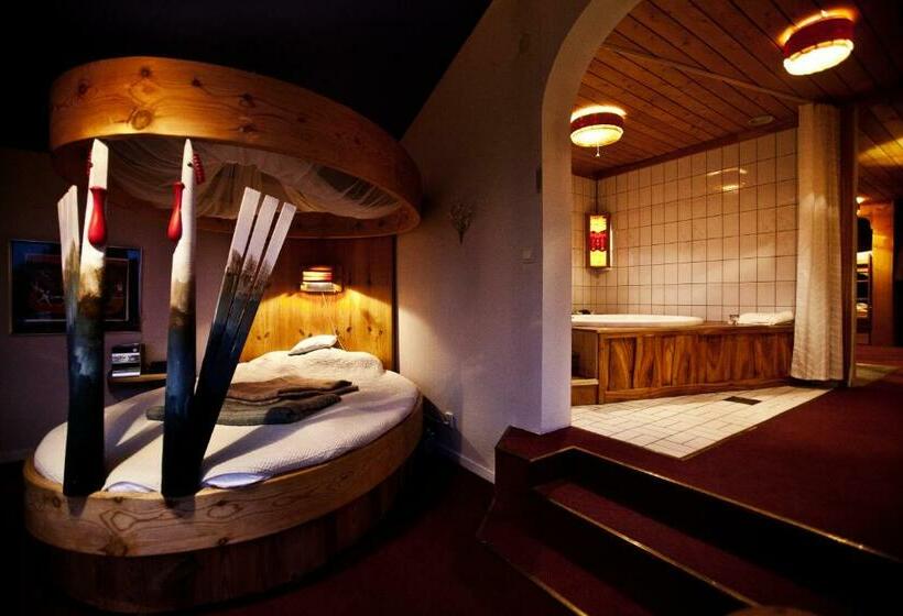 Люкс, Stf Hotel & Hostel Persåsen