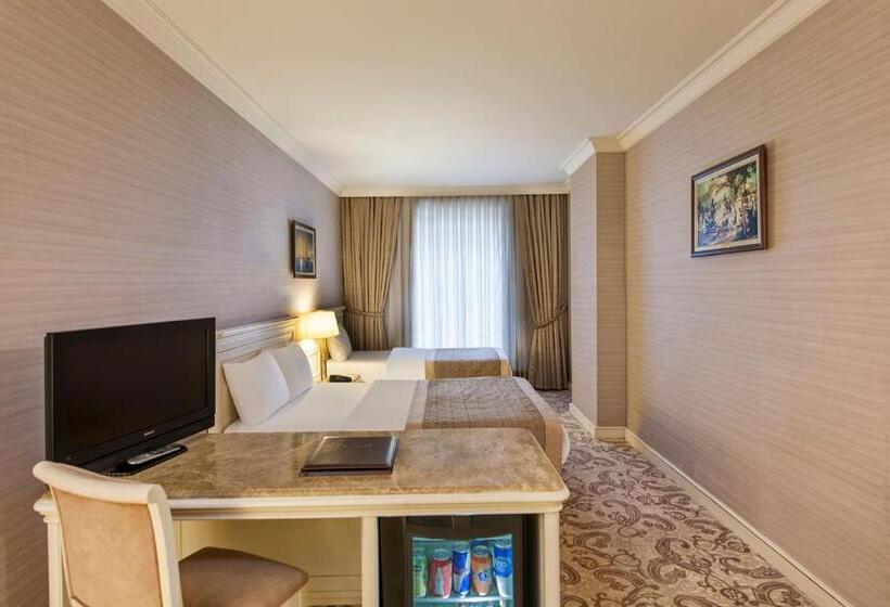 キングサイズベッドのクラシックルーム, Elite World Comfy Istanbul Taksim