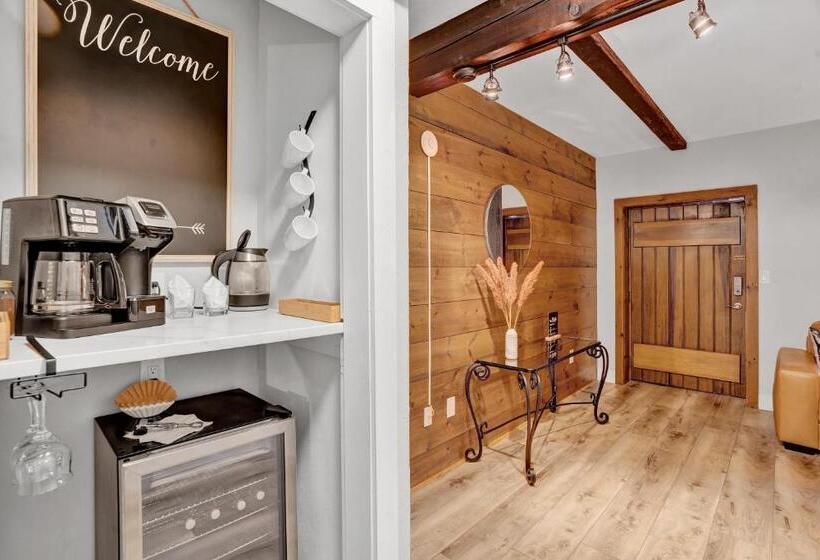 Номер Стандарт с Террасой, Chimney Hill Estate Inn
