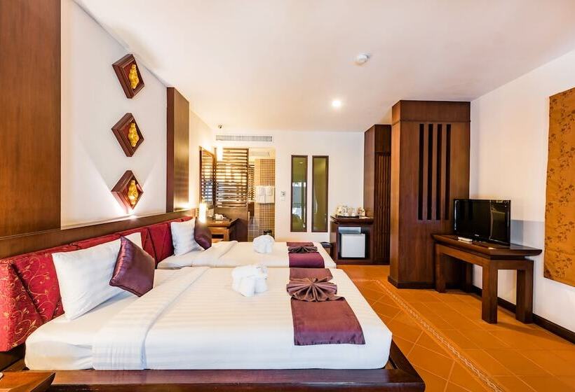 Deluxe Bungalow, Duangjitt Resort, Phuket