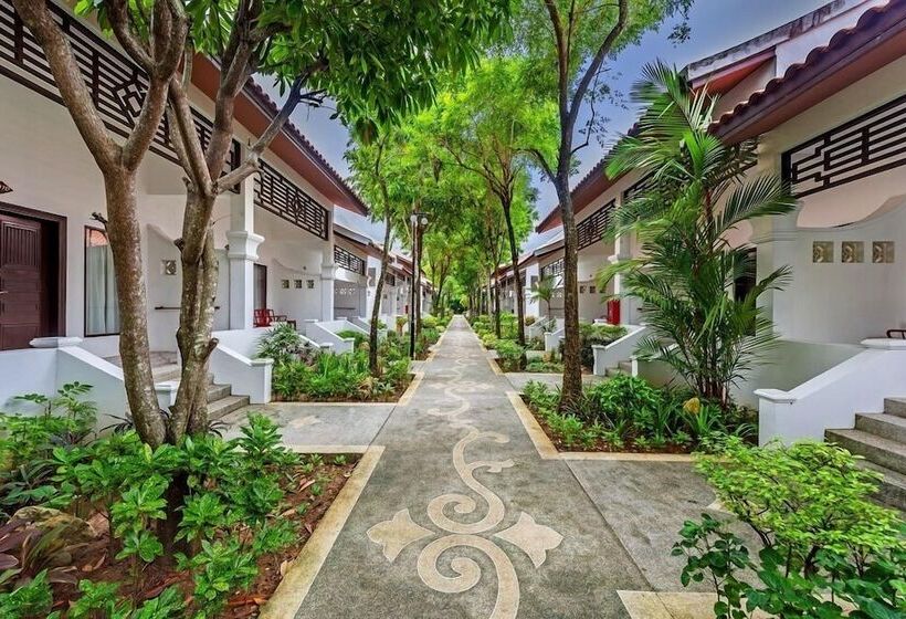 디럭스 방갈로, Duangjitt Resort, Phuket