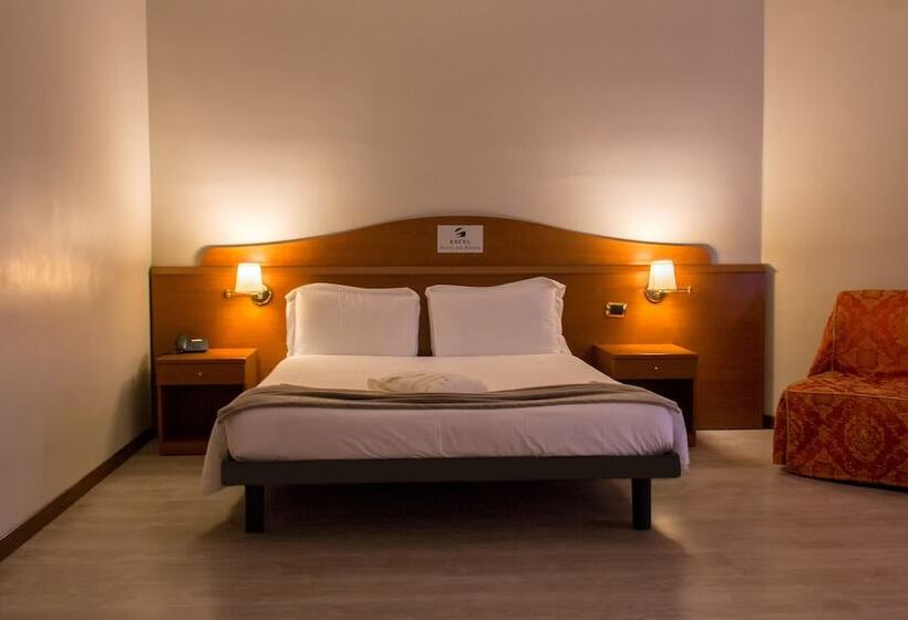 标准三人间, Excel Hotel Roma Ciampino