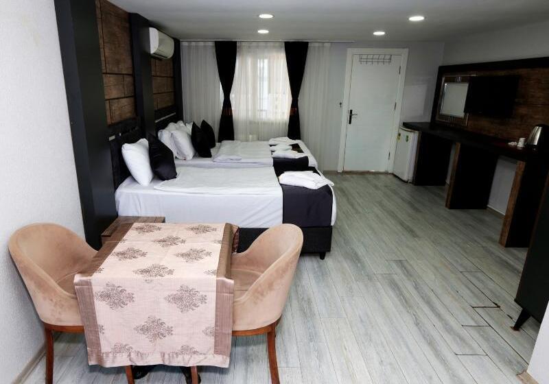 اتاق استاندارد برای معلولان, Holiday Inn Athens Attica Av, Airport W., An Ihg