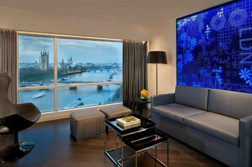 带河湖景观的套房, Park Plaza London Riverbank