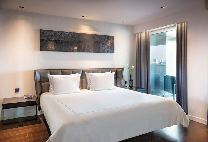 带河湖景观的套房, Park Plaza London Riverbank