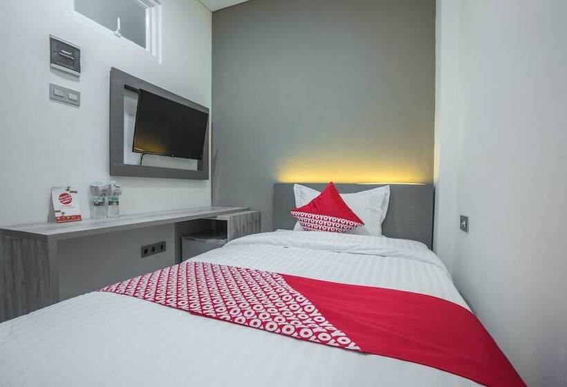 Single Deluxe Room, Super Oyo 1487 Residence Khoe