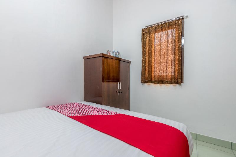 Deluxe Room, Super Oyo 1487 Residence Khoe