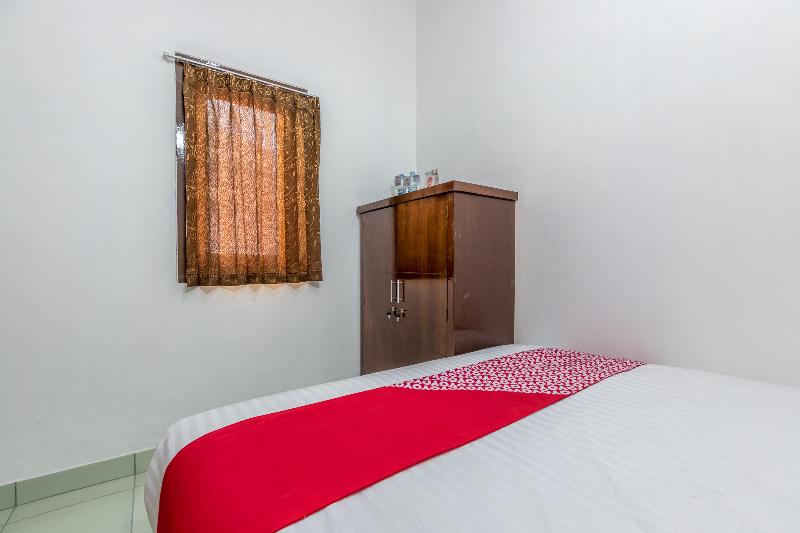 Deluxe Room, Super Oyo 1487 Residence Khoe