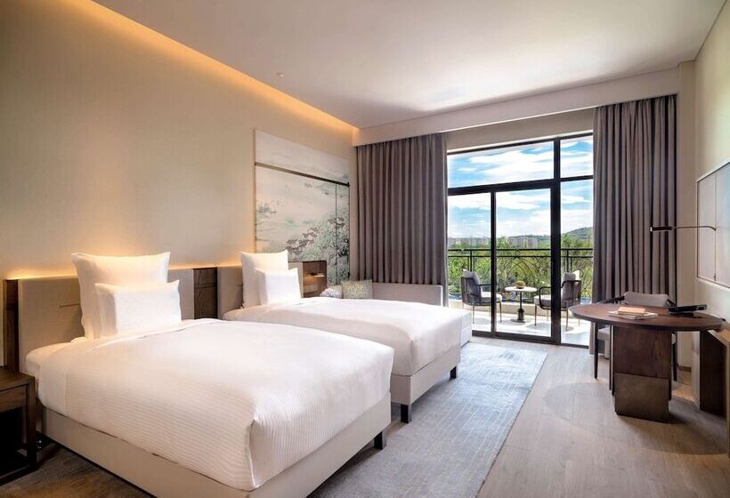 디럭스 룸 가든 전망, Pullman Yueyang
