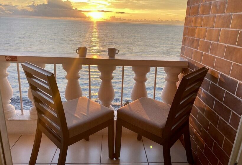 Quarto Deluxe Vista Mar, Costa Sur Resort & Spa