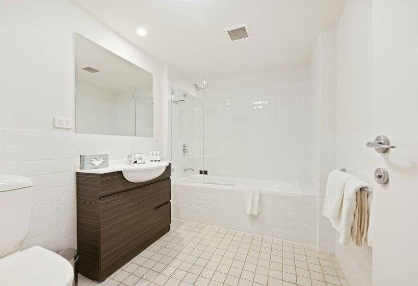 Апартаменты 1 Спальня, Quest Newcastle