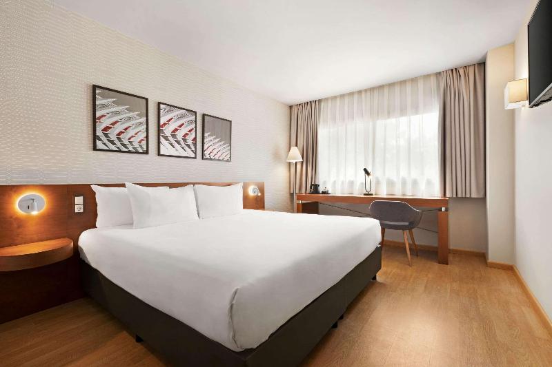 Стандартный Номер Кровать Кинг, Ramada By Wyndham Valencia Almussafes