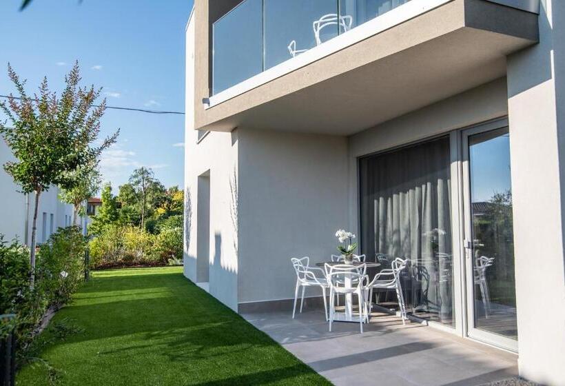 Люкс 2 Спальни, Prada' Home Eco Suites