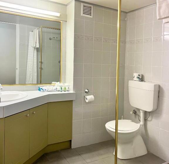 اتاق استاندارد, Stay At Alice Springs