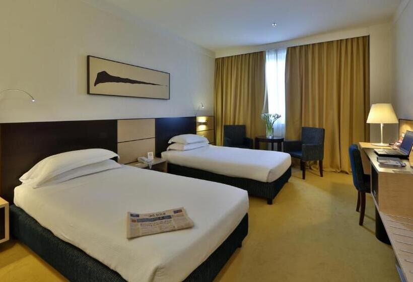 スタンダードトリプルルーム, Best Western Plus Hotel Le Favaglie