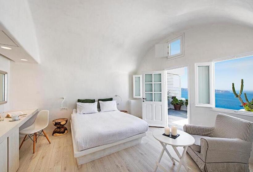 سوئیت با چشم‌انداز, Porto Fira Suites