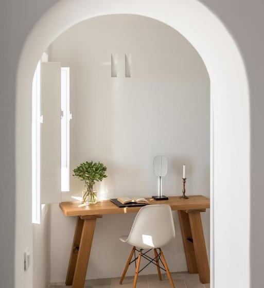 سوئیت سینیور, Porto Fira Suites