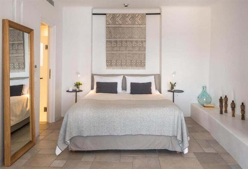 سوئیت دولوکس با چشم‌انداز, Porto Fira Suites