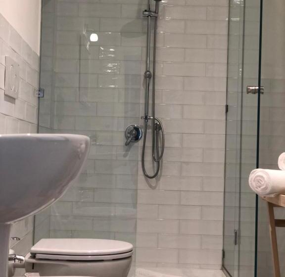 اتاق استاندارد با تخت بزرگ, B&b Paolina