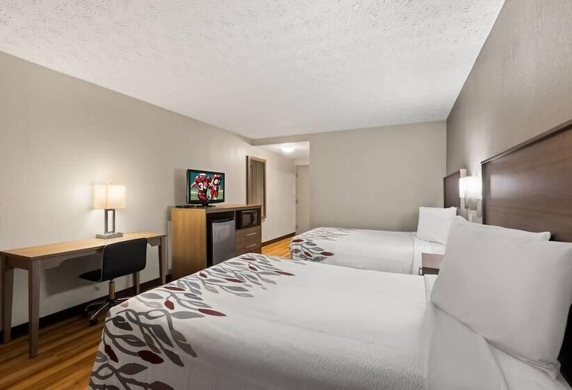 Номер Deluxe, Red Roof Inn & Suites Newnan