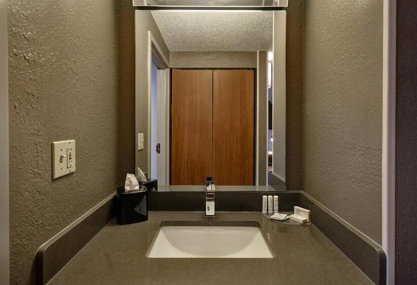 Номер Стандарт 2 Двуспальные Кровати, Courtyard By Marriott Cincinnati Airport