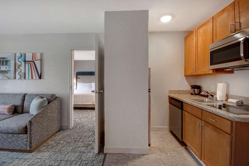 キングサイズベッドのスイートルーム, Homewood Suites By Hilton San Francisco Airportnorth